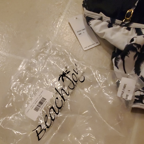 Black and White Mesh High Neck Palm Tree One Piece - Picture 3 of 3